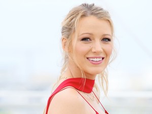 Blake Lively legszebb várandós vörös szőnyeges pillanatai
