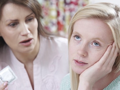 Pornó vagy szakértő - kire érdemes bízni a gyerekek szexuális felvilágosítását?