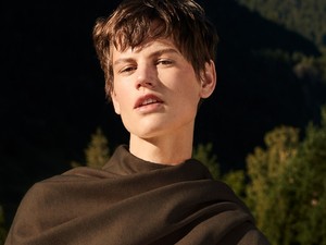 Modern, letisztult és tudatos: a fenntarthatóság jegyében készült a MANGO új kollekciója