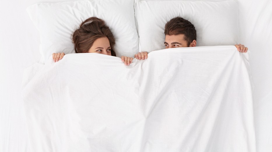 Sokféle kapcsolatot tabusít a társadalmunk, mégis vannak ezek között meglehetősen hétköznapi kapcsolatok is. Te milyen szextabut döntöttél már le?