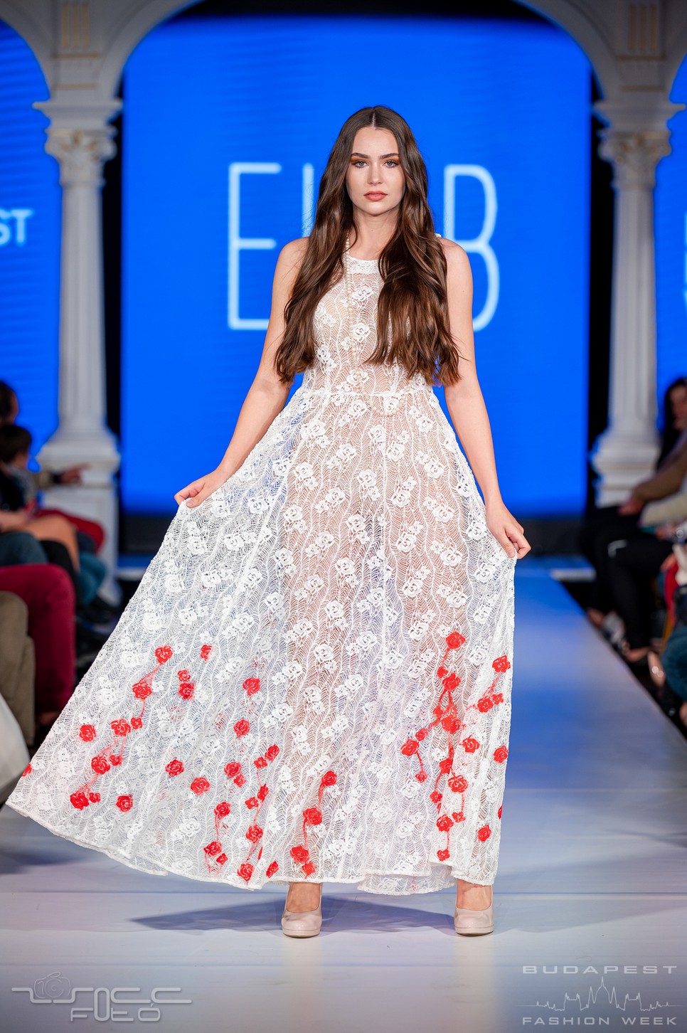 Az olasz Eli.B kollekciója fontos üzenetet közvetített a Budapest Fashion Weeken