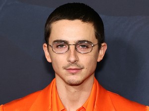 Timothée Chalamet összeöltözött édesanyjával, ők a legcukibb páros, akit mostanában láttunk a vörös szőnyegen