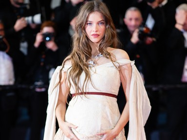 Nincs felszabadítóbb látvány, mint a várandós Palvin Barbara a leghétköznapibb ruhákban 