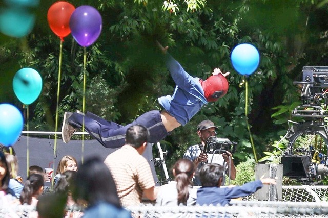 A világ legjobb meglepetése: Ryan Reynolds így lepte meg szülinapos kisfiút