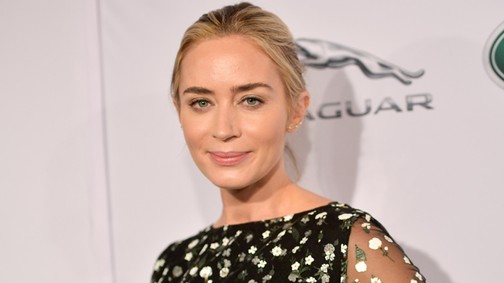 Káprázatosan gyönyörű ruhában Emily Blunt már megint