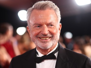 Meghalt Sam Neill, a Jurassic Park színésze