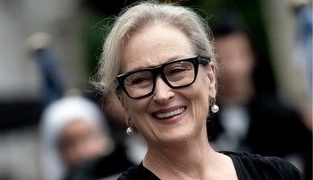 Nagy probléma, hogy nőként a ráncaink felé irányuló külső undort belsővé tesszük