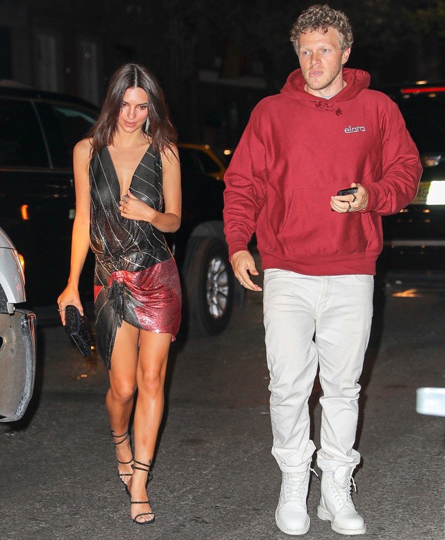 Emily Ratajkowski és férje