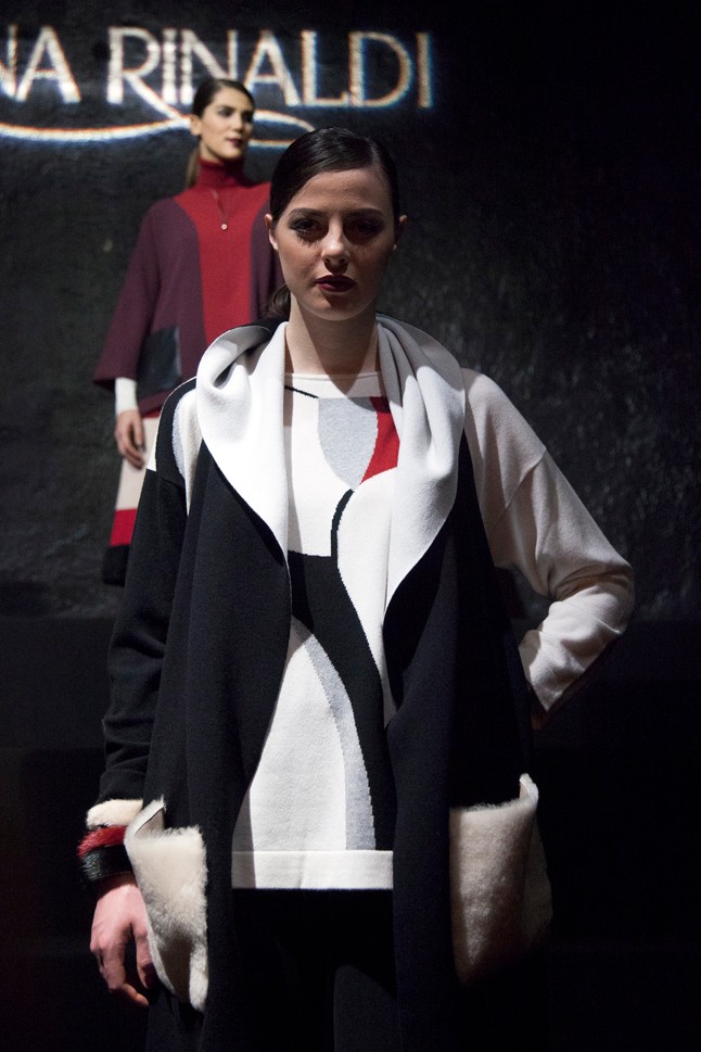 Lássuk a plus size hölgyek lenyűgöző új ruhatárát a milánói divathétről!