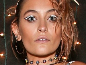 Paris Jackson még sosem volt olyan csajos, mint új frizurájával!