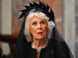 7 alkalom, amikor népharagot indított el Kamilla királyné ruhája, és nem is ok nélkül