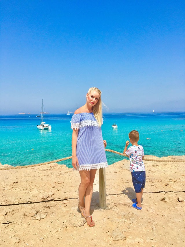 Noémi imádja a Calzedonia bikinijeit!