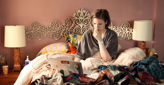 „Mindenki másnak sikerült, csak te maradtál boldogtalan, túlsúlyos, szingli, csak neked nincs pénzed?”