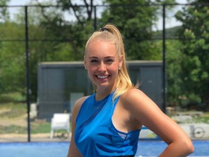 Új edzésformát próbál ki Stollár Fanni teniszező