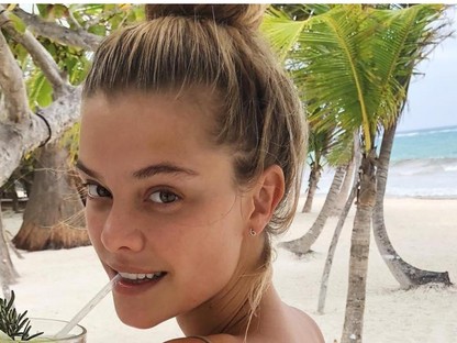 Leonardo DiCaprio kétszeres exe idén még nem viselt ruhát