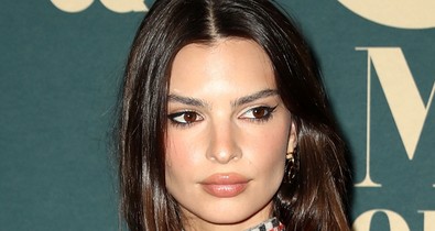 Emily Ratajkowski már nem csak fürdőruhákat fog tervezni