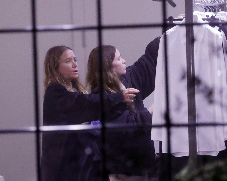 Lencsevégre kapták Mary-Kate és Ashley Olsent