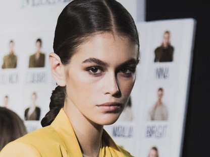 Kaia Gerbernek még a földönkívüli smink is jól áll