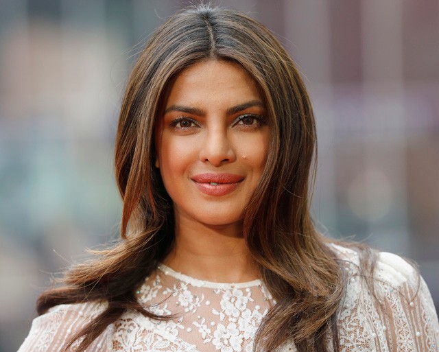 20 éve, hogy Priyanka Chopra szépségkirálynő lett: nézd milyen gyönyörű volt akkor is!