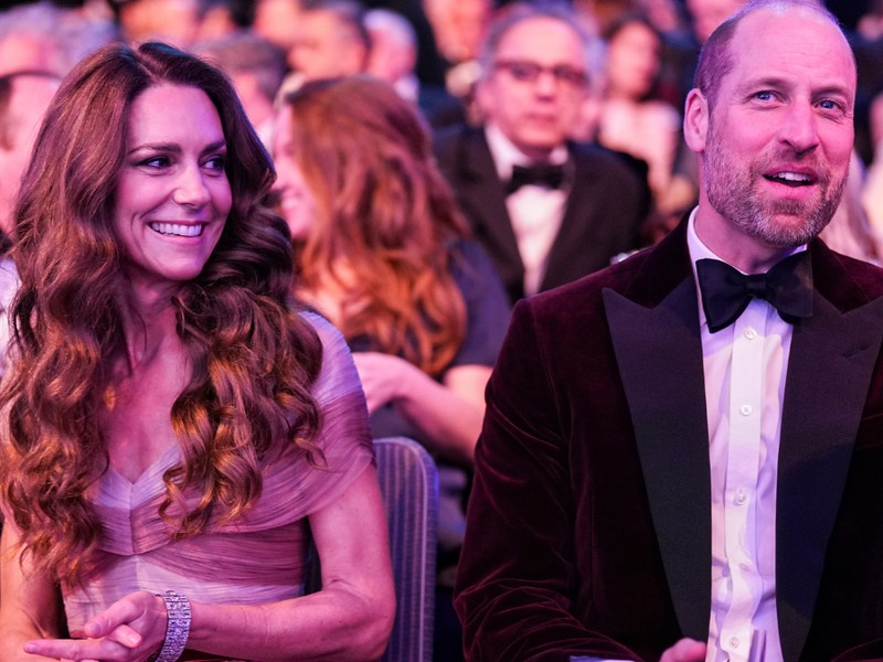 Szájról olvasó leplezte le Katalin hercegné és Vilmos herceg beszélgetését, erre figyelmeztette feleségét a trónörökös