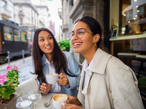 Értékesebb lehet a reggeli kávéd vagy teád, mint hinnéd: a szellemi frissességednek is kedvezhet
