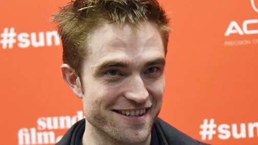 Végre kiderült: Ő Robert Pattinson barátnője