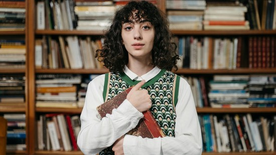 Miért nincsenek nők a kötelező olvasmányaink között?