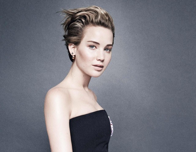 jennifer lawrence, dior, smink nélkül, utcai stílus, színésznő