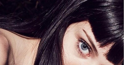 Miley Cyrus szív és vetkőzik