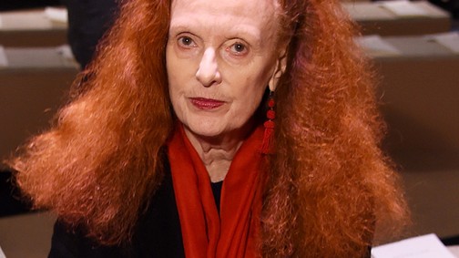 A 74 éves divatlegenda saját illatot kreált!