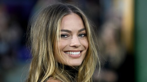 Margot Robbie szexi bőrszerkója a Mátrixban is megállná a helyét