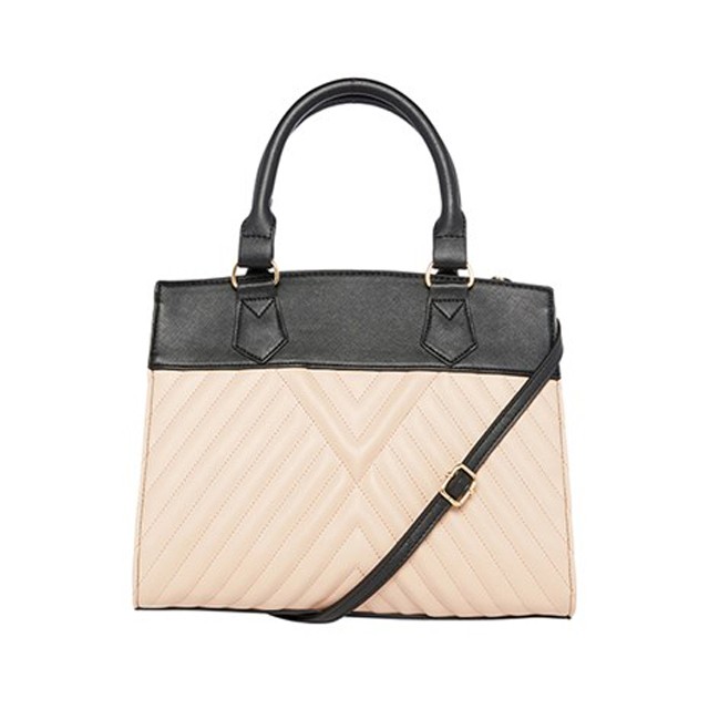 Táska F&F 6490 Ft helyett 5192 Ft