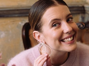 A  mentális felszabadulást hirdeti Fekete Fruzsi ékszertervező új kollekciója 