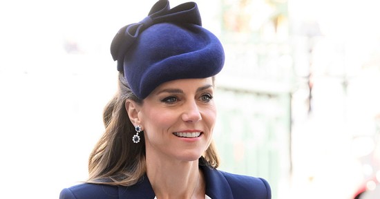 Katalin hercegné mélyen dekoltált, lenge ruhában lopta el a show-t, ezt ma már biztosan nem viselné