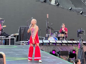 Azahriah után újabb magyar előadó lépett fel háromszor a Puskás Arénában!