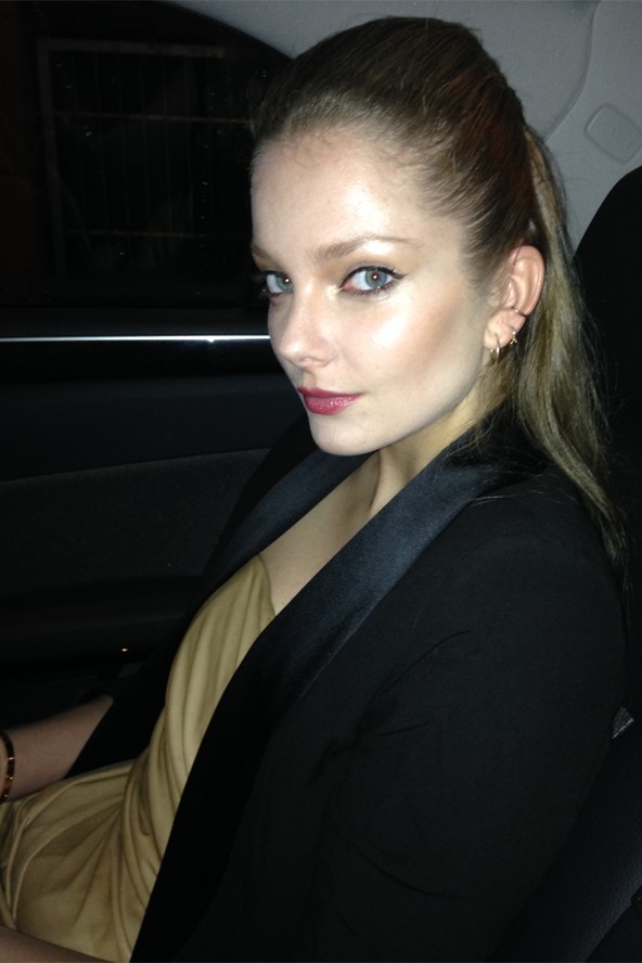 Úton a nagy esemény felé.