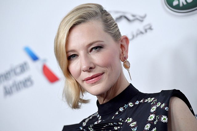 Cate Blanchett, Helen Mirren, Eva Green mind az SZFE függetlenségét támogatják