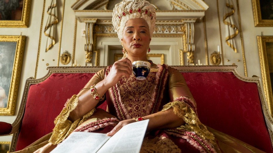 A legújabb májusi Netflix-sorozatok között Sarolta királyné eredettörténetét is megtaláljuk