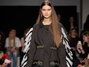 „Számomra a környezettudatosság egy folyamatot jelent” - interjú a SOPHIARON márka tervezőjével, Szarka Nóra Zsófiával