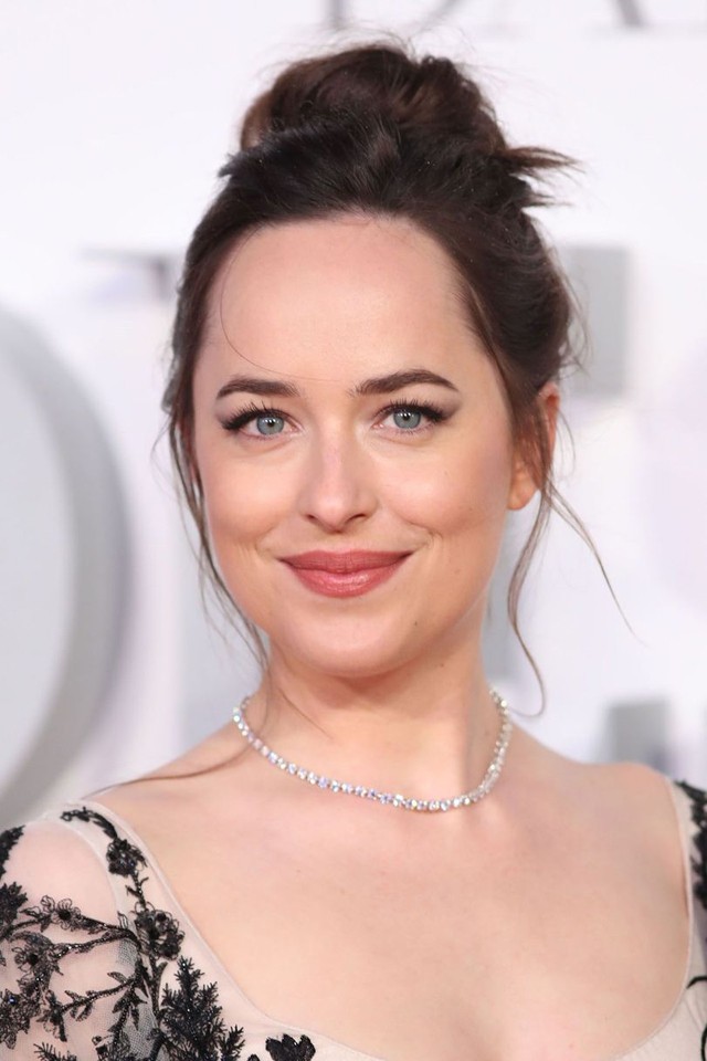 Inspiráljanak Dakota Johnson legszebb vörös szőnyeges megjelenései