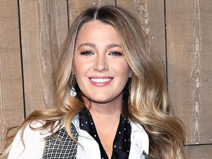 Blake Lively hihetetlen alakkal és szexi ruhában tért vissza a nyilvánosság elé