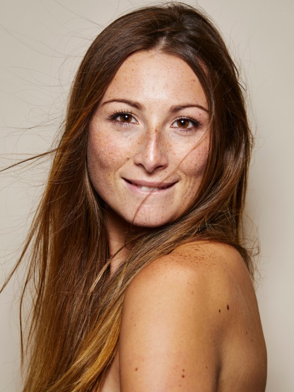 Tiszta, backne mentes vállak és hát egész nyáron