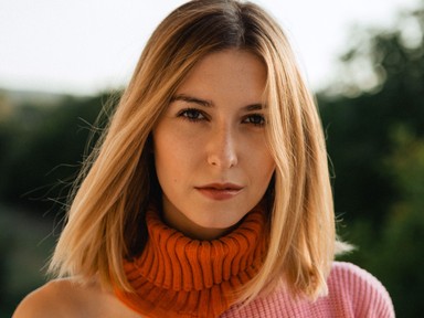 Hogyan használjuk a közösségi médiát? Erről beszélgettünk Dallos Bogival