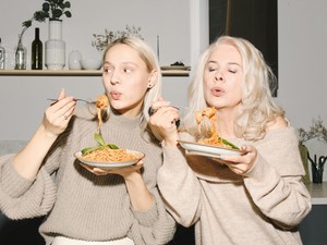 Hosszú a lista! Ezeket az ételeket felejtsd el újév napján