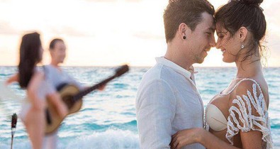 A brazil topmodell menyasszonyi ruhája őrület! Konrétan bugyira vetkőzött a szertartásra