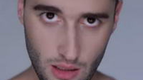 Viktor új klipjével a nemzetközi piacon is hódít?