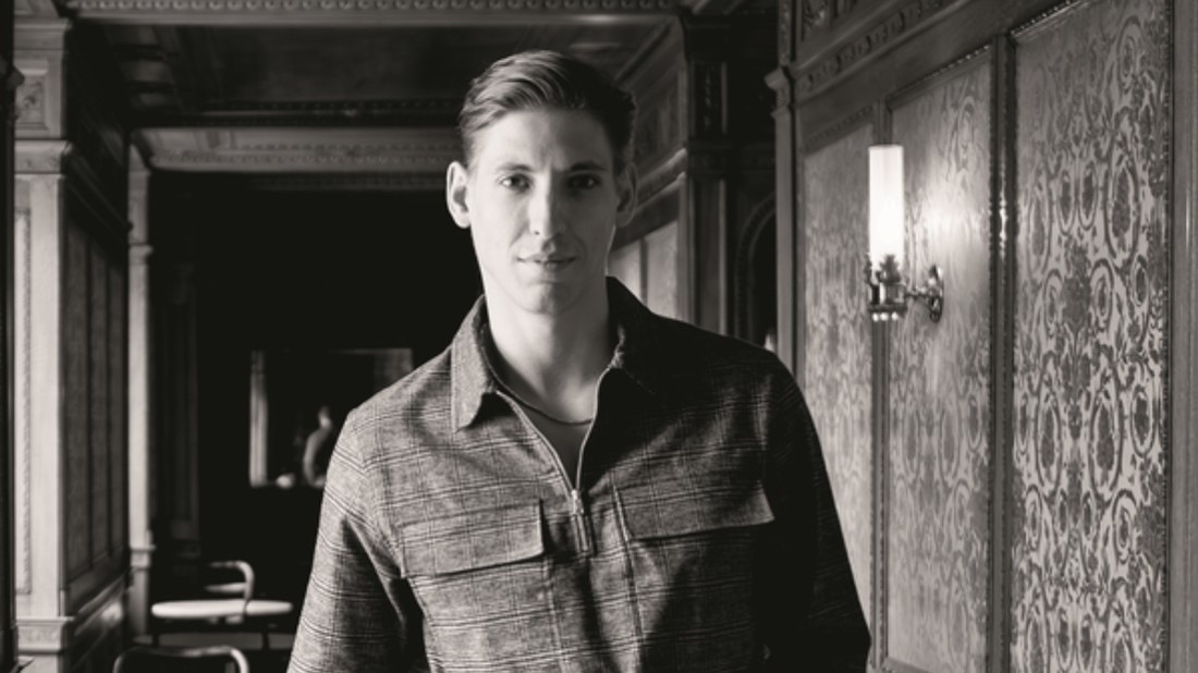 Balázsi Gergő Ármin, a Magyar Nemzeti Balett tagja, megkapta a rangos Benois de la Danse-díjat férfi táncművész kategóriában.