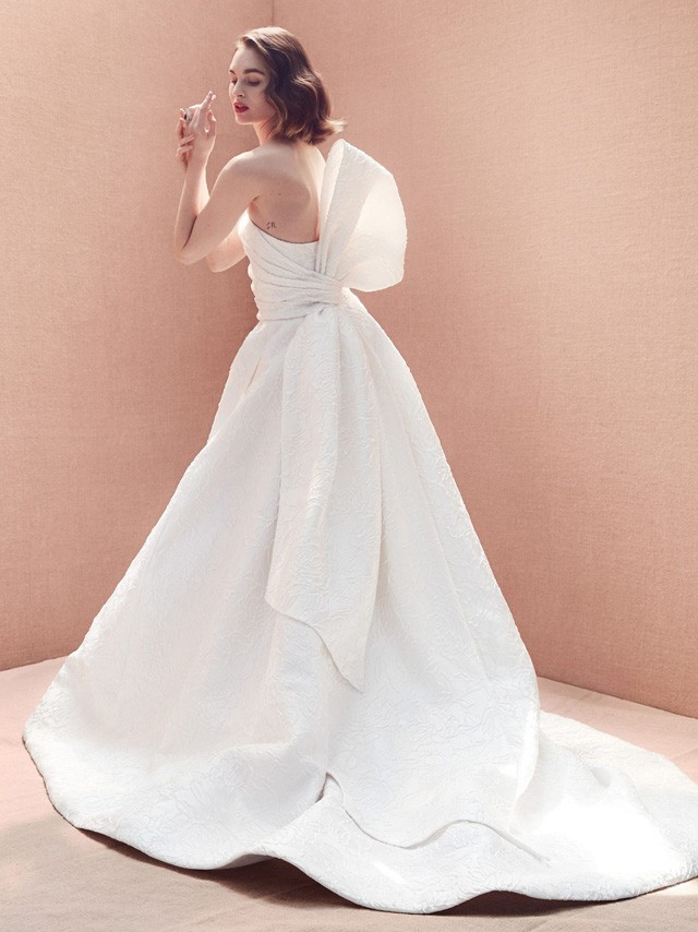 Oscar de la Renta esküvői ruha