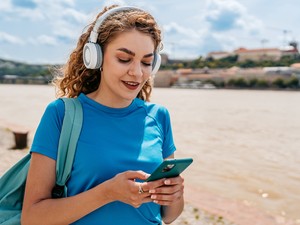 Megvan 2025 legnagyobb wellness trendje: a „kék elme” teória