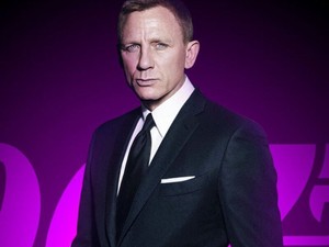 Te jó ég: Daniel Craig 20 évet öregedett, rá sem ismerünk